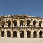 Plazza Ξενοδοχείο Νιμ